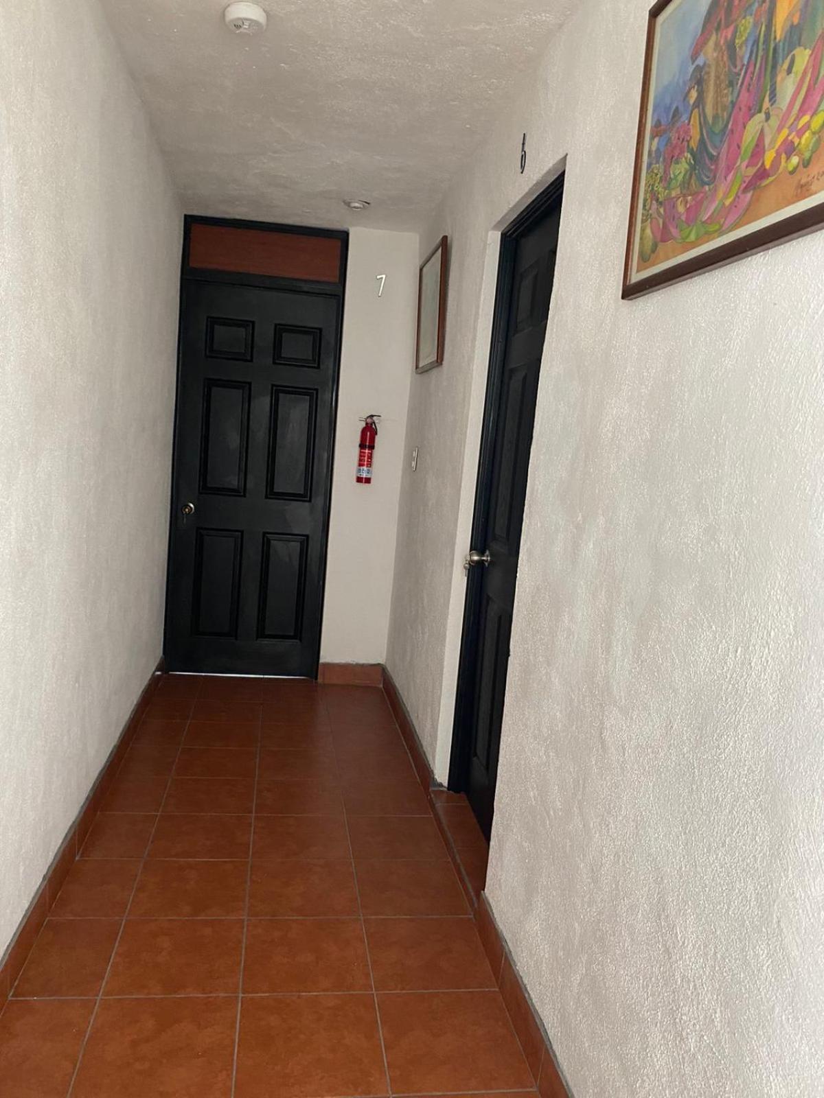Hostal 17-52 Guatemala-Stad Buitenkant foto