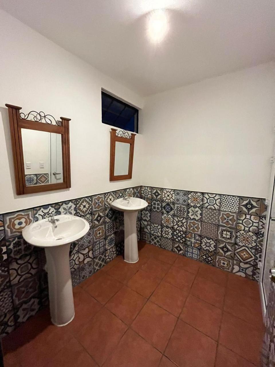 Hostal 17-52 Guatemala-Stad Buitenkant foto