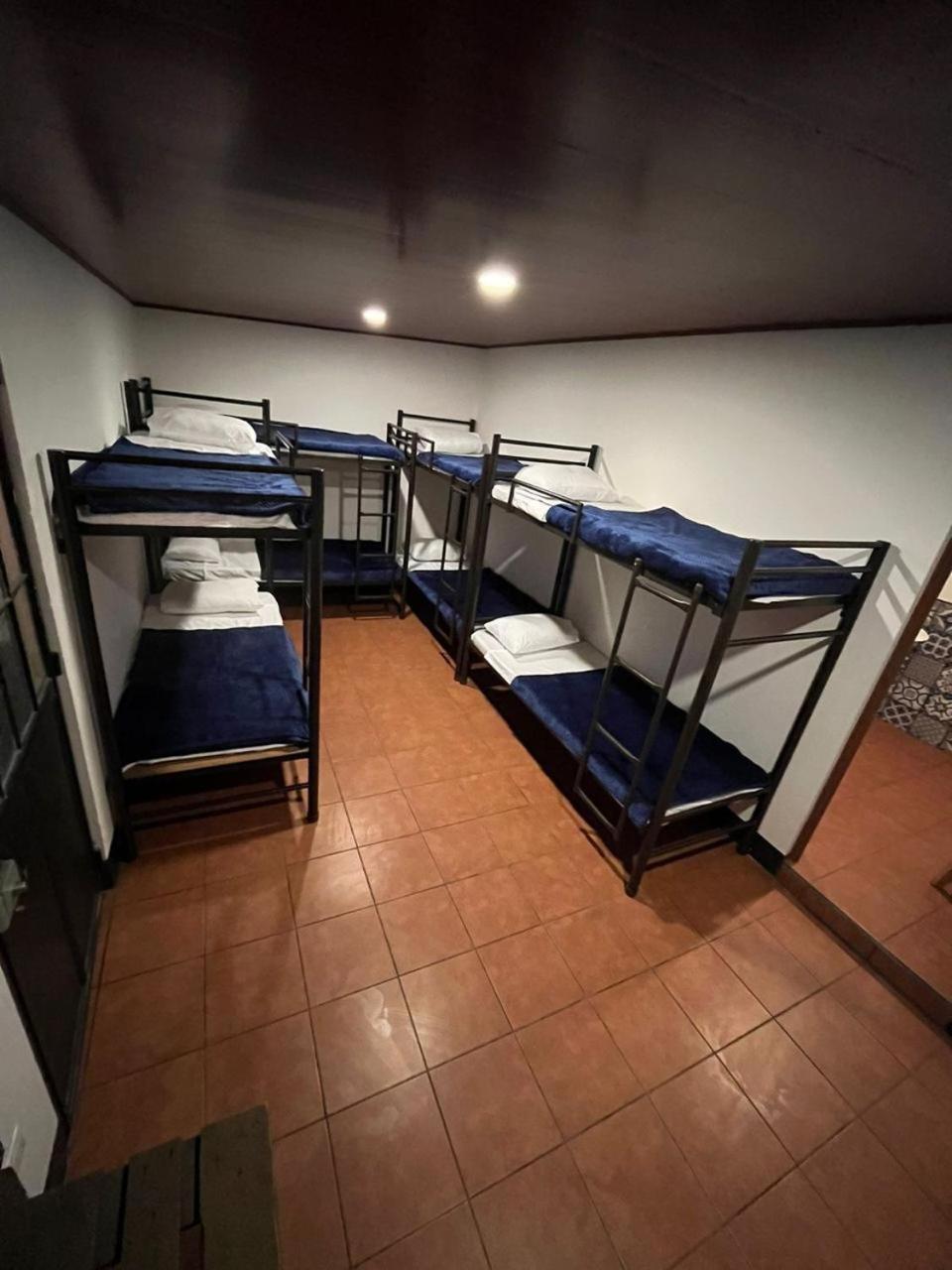 Hostal 17-52 Guatemala-Stad Buitenkant foto